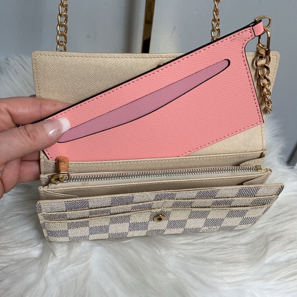 2007 authentic Louis Vuitton Sarah wallet in Damier Azur w free crossbody kit - Picture 12 of 17